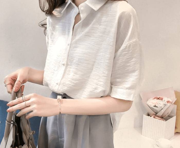 Áo sơ mi nữ chất liệu vải lanh thoáng mát