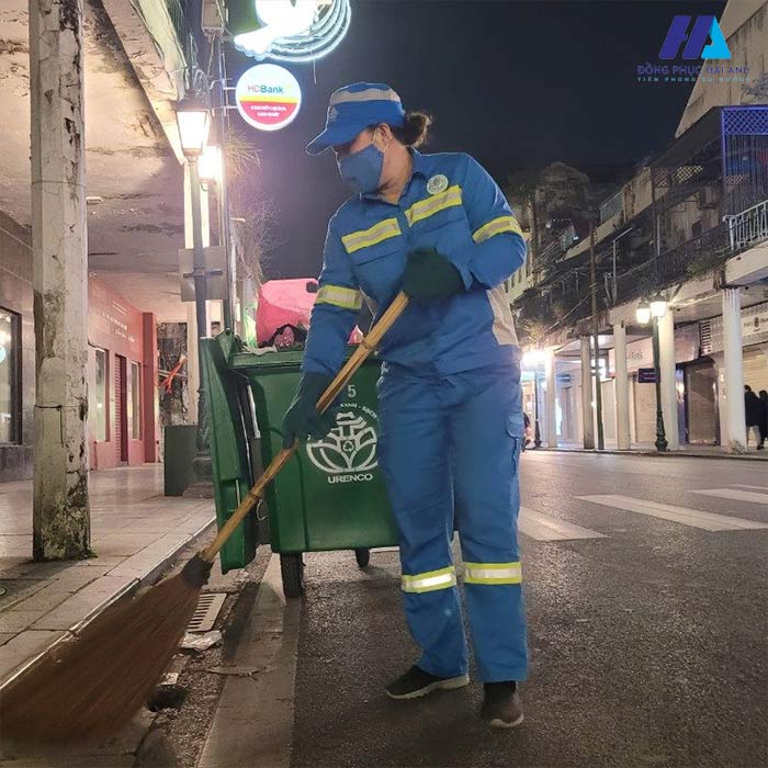 Đồng phục vệ sinh mang những ý nghĩa đối với xã hội