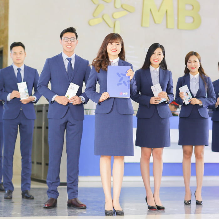 đồng phục ngân hàng quân đội MB Bank