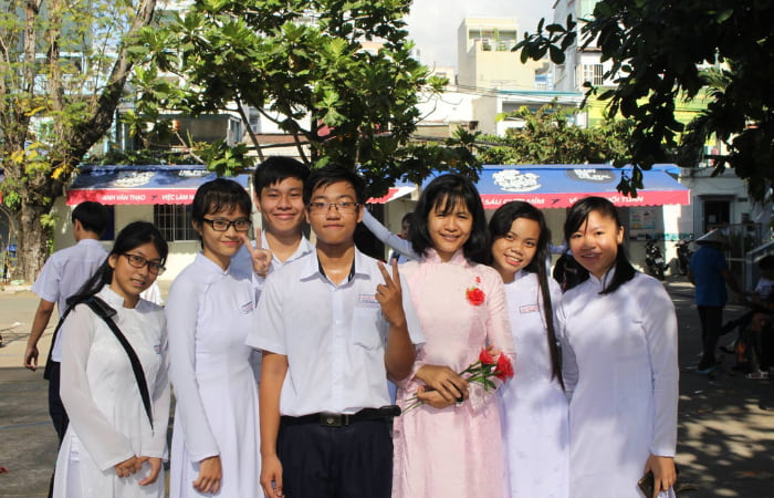 Đồng phục trường Nguyễn Trãi
