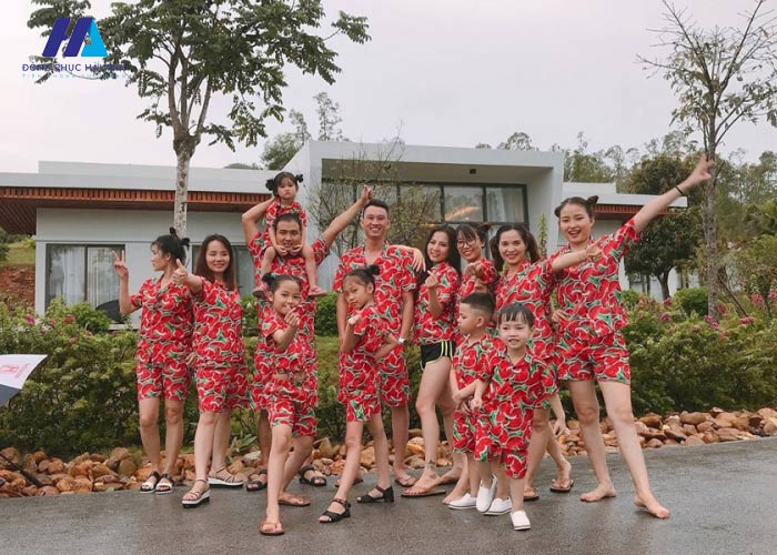 Họa tiết dưa hấu độc đáo giúp tăng sự thích thú cho người mặc