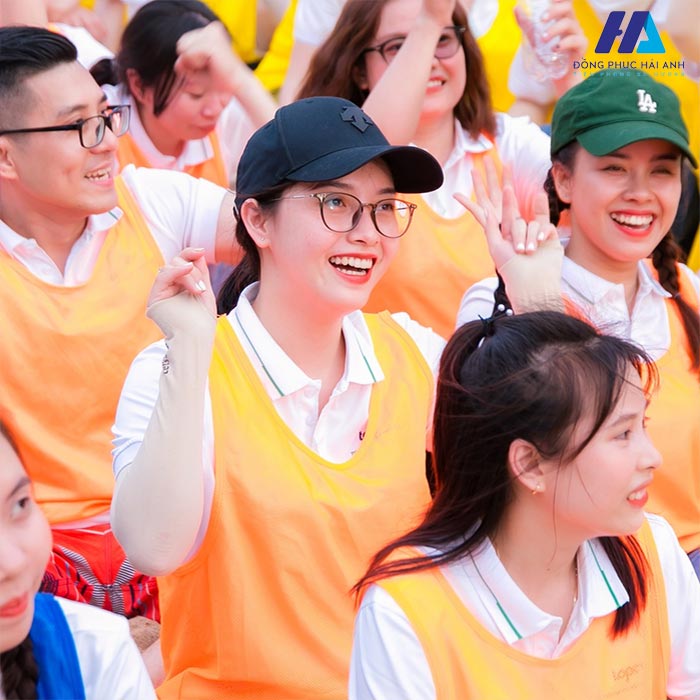 Đồng phục Hải Anh - Địa chỉ đặt may đồng phục công ty uy tín, chất lượng